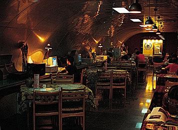 附魔装备作战，卡牌生成世界？3A大作《夜莺传说》新预告片来了！